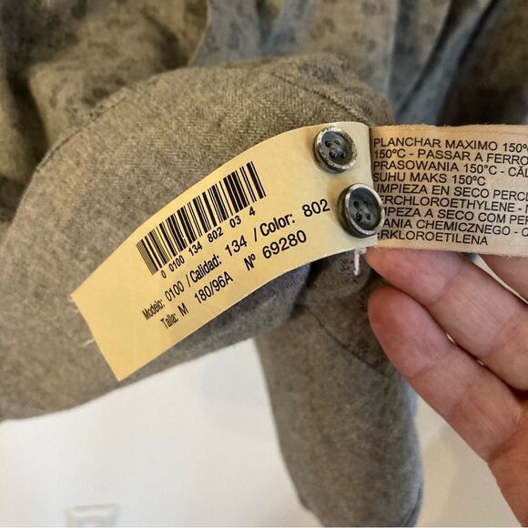 Massimo Dutti Men’s long sleeve gray button down size Medium! EUC! - Picture 5 of 9
